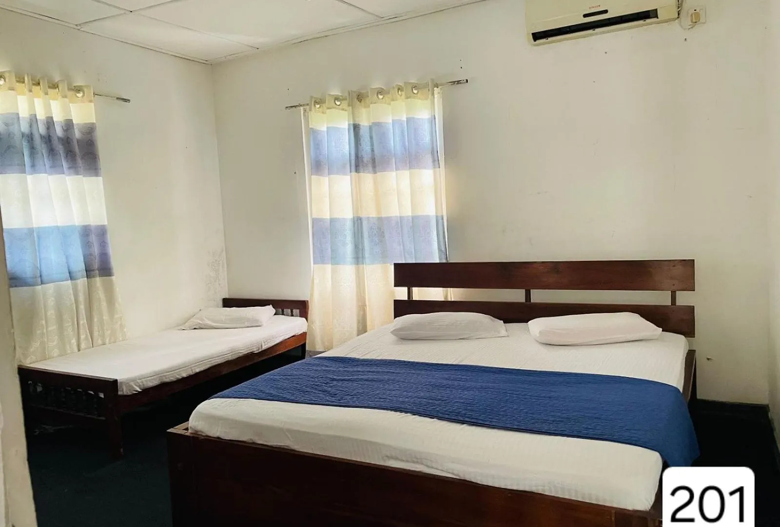 Sky Beam Hotel Kandy
